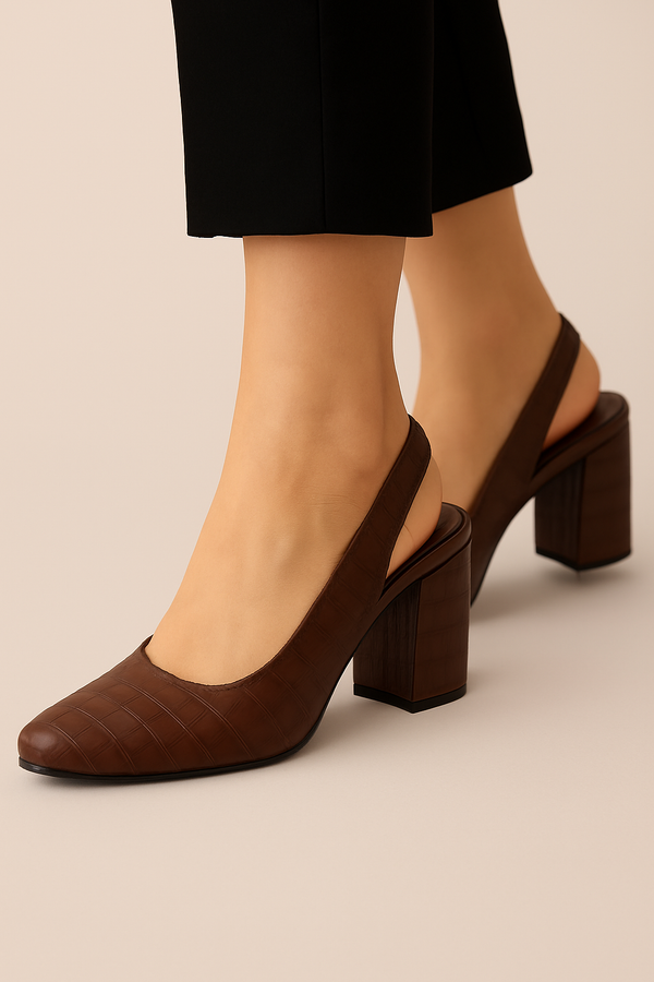 LEATHERLUXE PUMPS- BROWN