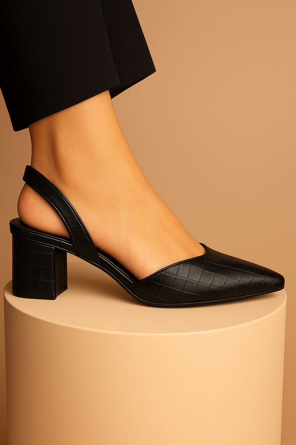 LEATHERLUXE PUMPS- BLACK